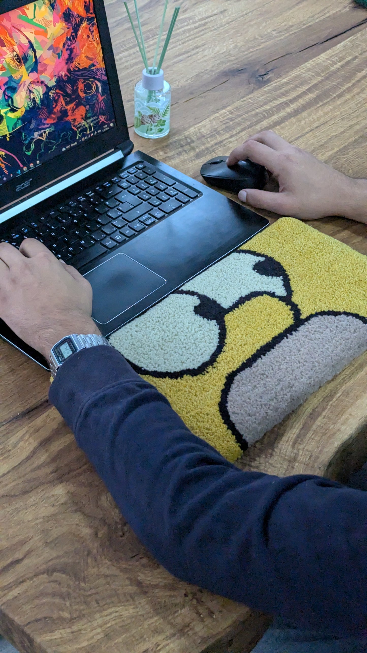 Homer's Wrist Rest